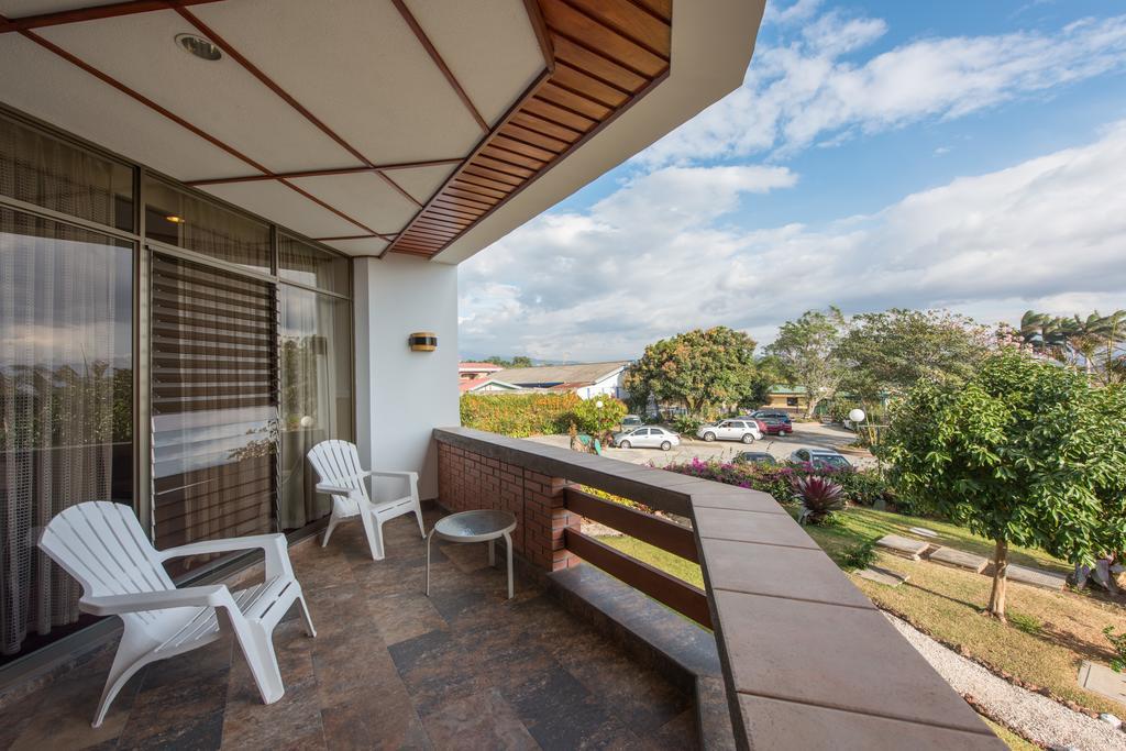 Hotel Bougainvillea San Jose Santo Domingo De Heredia Eksteriør billede