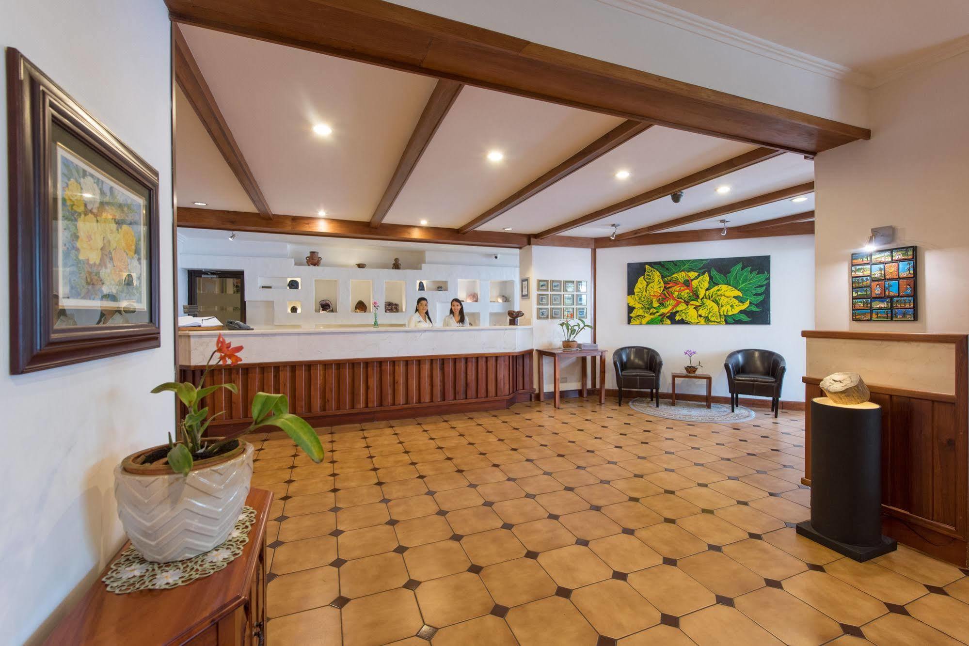 Hotel Bougainvillea San Jose Santo Domingo De Heredia Eksteriør billede